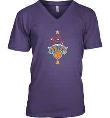 NBA New York Knicks Logo merry Christmas gilf Men's V-Neck Men's V-Neck - FordPhuMy