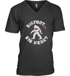 Bigfoot Heart Valentine's Day Lover Art Graphics Great Gift Men's V-Neck