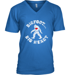 Bigfoot Heart Valentine's Day Lover Art Graphics Great Gift Men's V-Neck Men's V-Neck - FordPhuMy