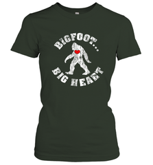 Bigfoot Heart Valentine's Day Lover Art Graphics Great Gift Women's T-Shirt Women's T-Shirt - FordPhuMy