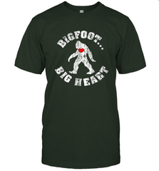 Bigfoot Heart Valentine's Day Lover Art Graphics Great Gift Men's T-Shirt Men's T-Shirt - FordPhuMy