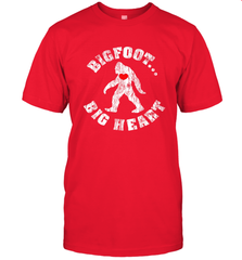 Bigfoot Heart Valentine's Day Lover Art Graphics Great Gift Men's T-Shirt Men's T-Shirt - FordPhuMy