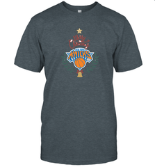 NBA New York Knicks Logo merry Christmas gilf Men's T-Shirt Men's T-Shirt - FordPhuMy
