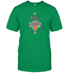 NBA New York Knicks Logo merry Christmas gilf Men's T-Shirt Men's T-Shirt - FordPhuMy