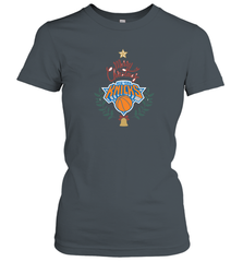 NBA New York Knicks Logo merry Christmas gilf Women's T-Shirt Women's T-Shirt - FordPhuMy